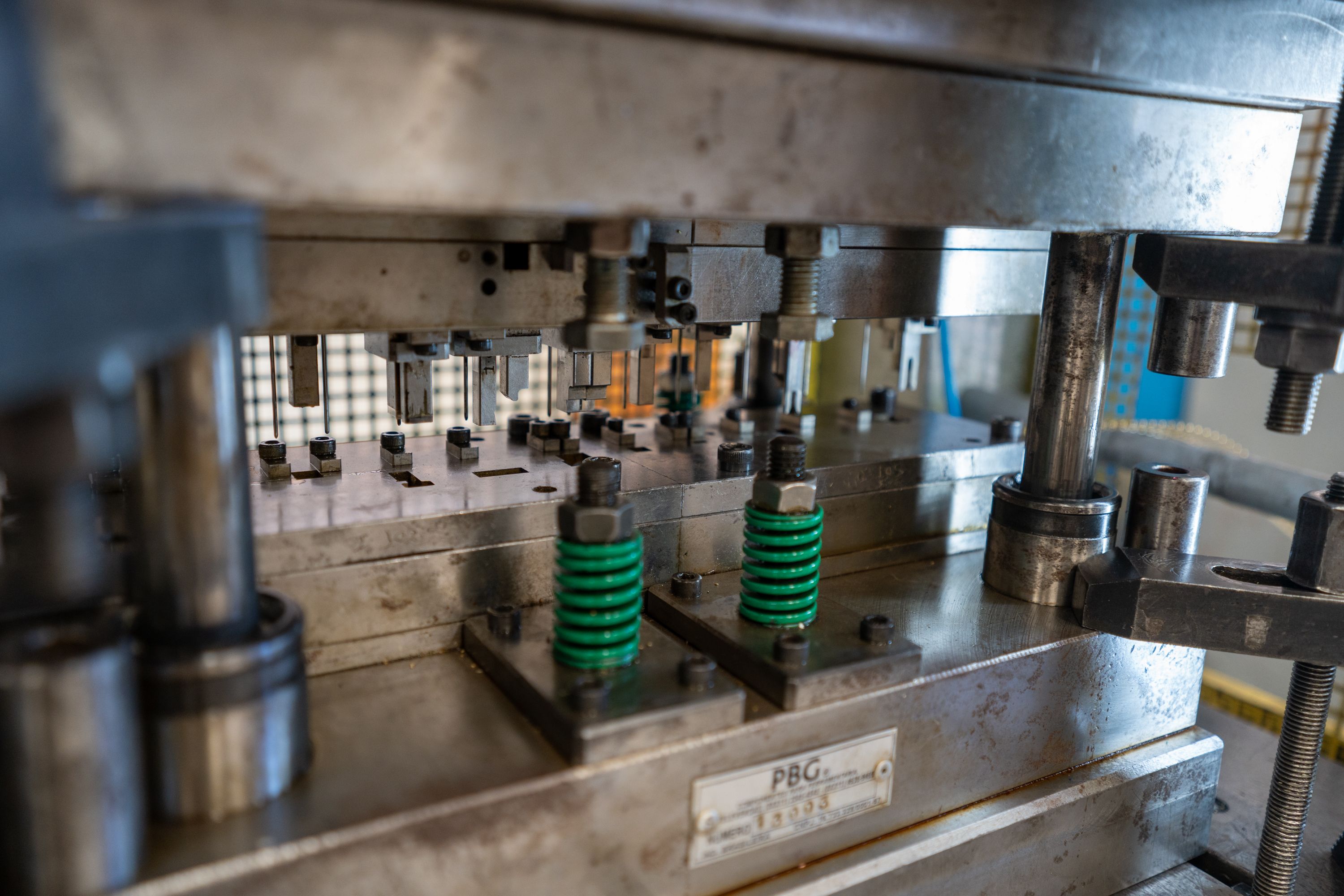 Spi Automotive